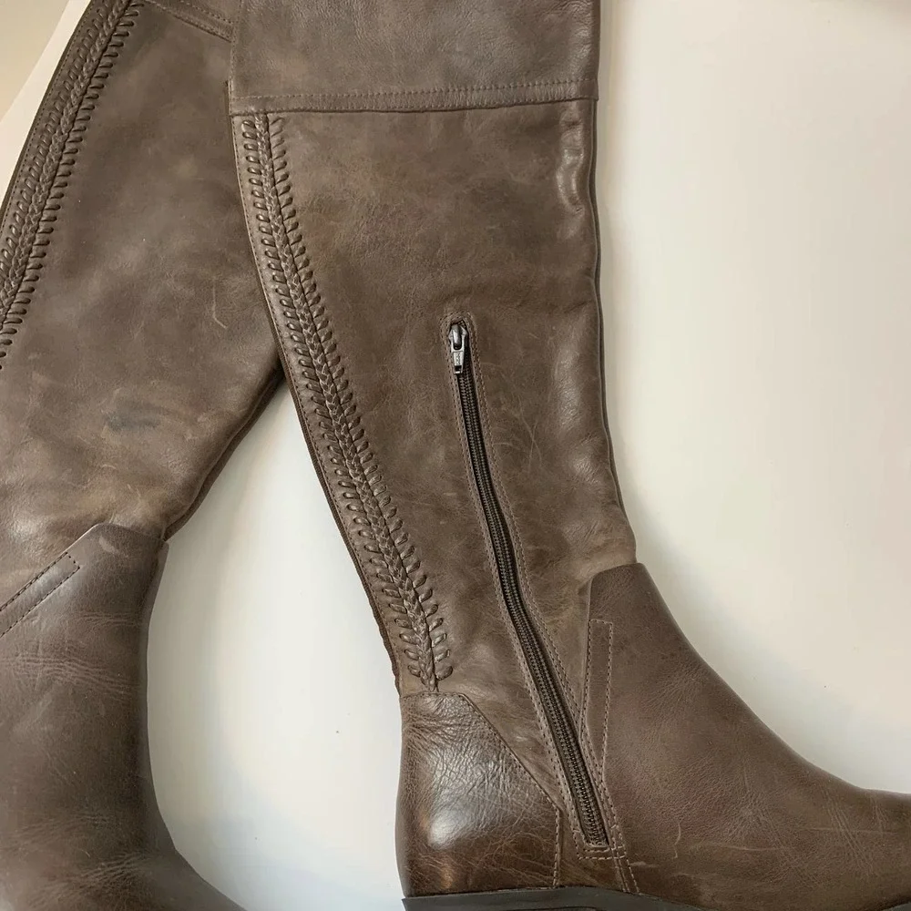 Vince Camuto Bendra Over-the-knee Riding Boots Size 9.5M Leather Brown
